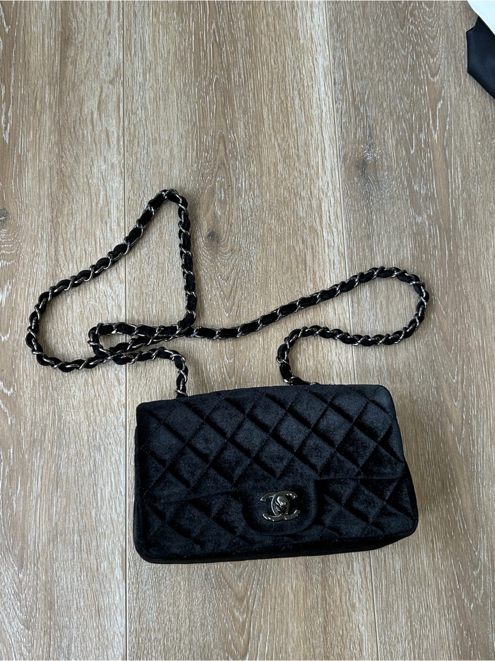 ***Fake Chanel*** Black Quilted Chain Crossbody Bag